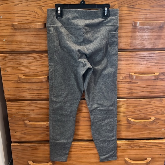 Gray extra warm leggings - Picture 2 of 4